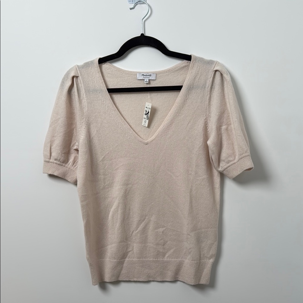 Madewell Cashmere V-Neck Puff-Sleeve Sweater Tee - Picture 2 of 4